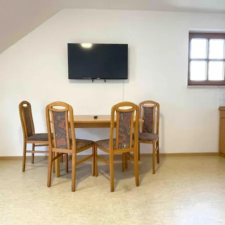 Sta1067 Moderne Monteurwohnung Mit Balkon Apartment